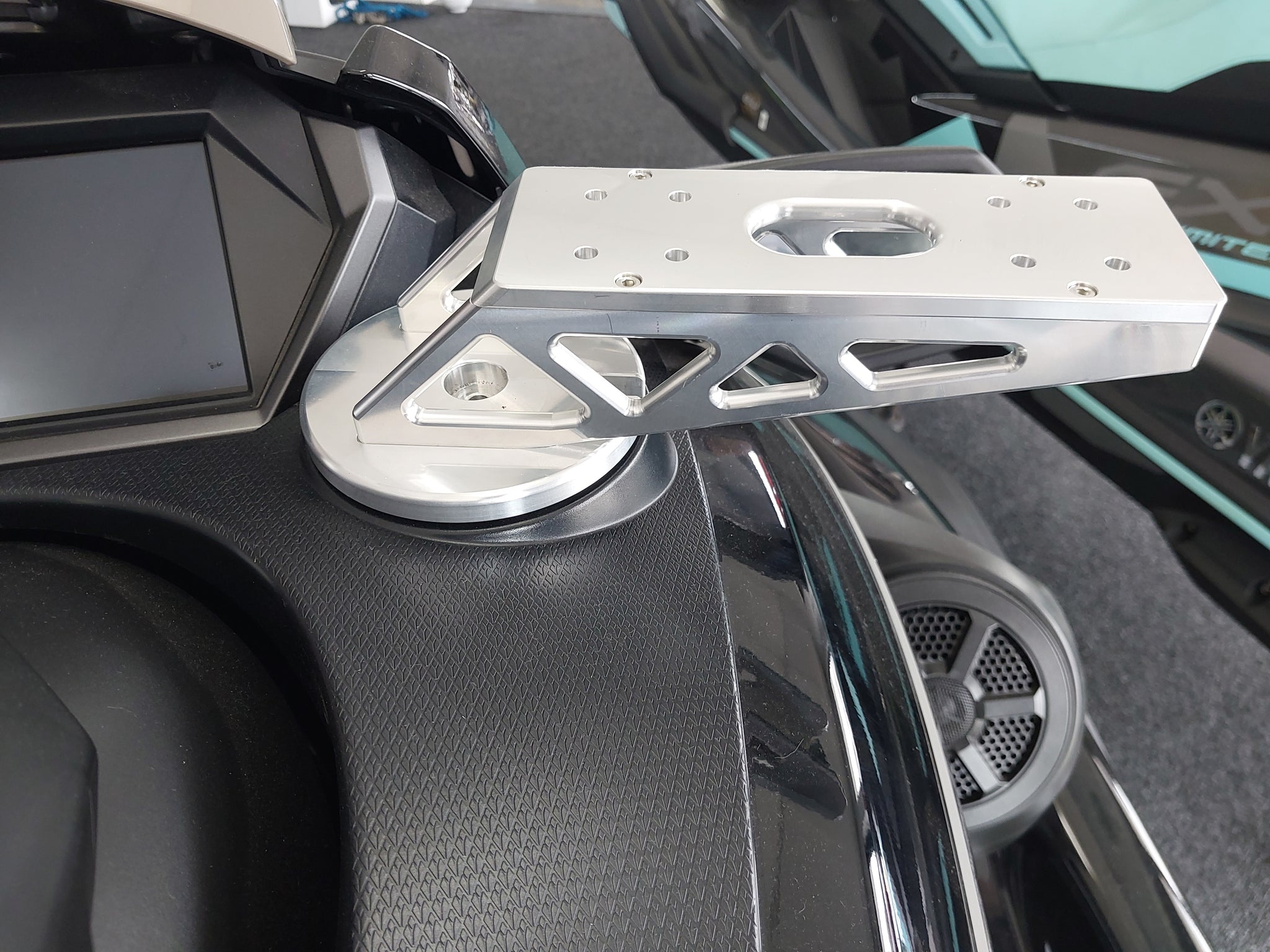 Yamaha FX series 2022+ fish finder mount – GC Jetski Fishing